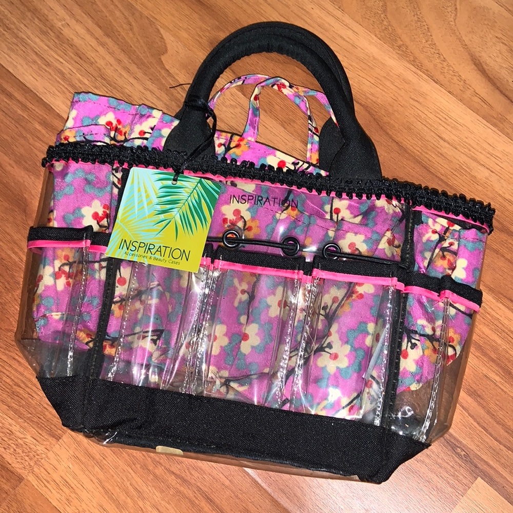 NWT Clear Beauty Case Bag With Removable Interior Bag Organizer